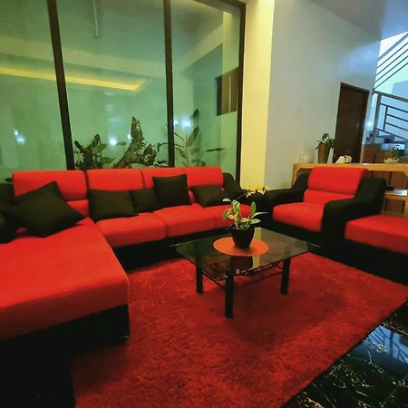 Guinobatan Majestique Hotel Albay Bicol מראה חיצוני תמונה